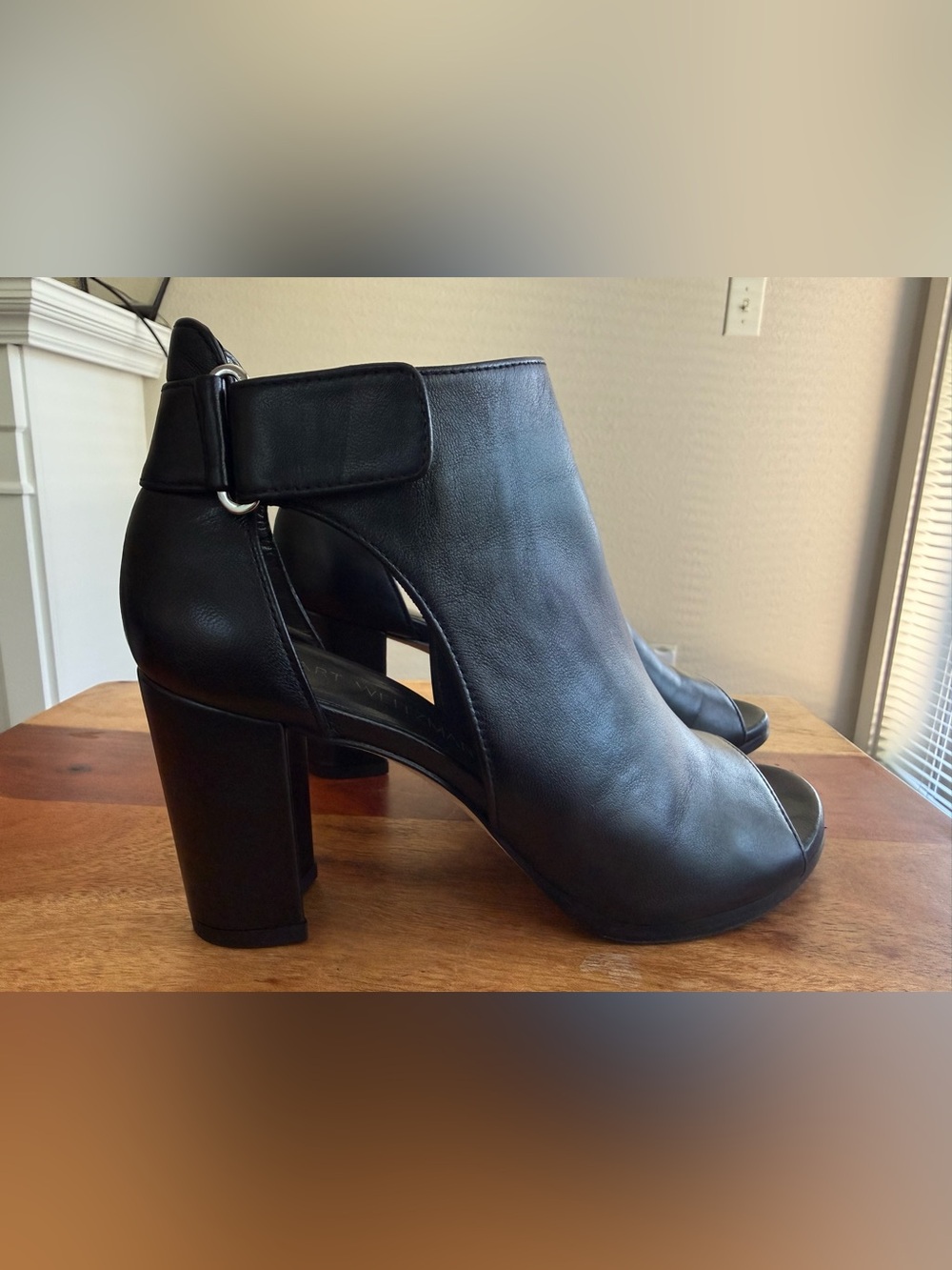 Stuart Weitzman Black Leather Opendoor Peep Toe Cutout Booties Size 6.5